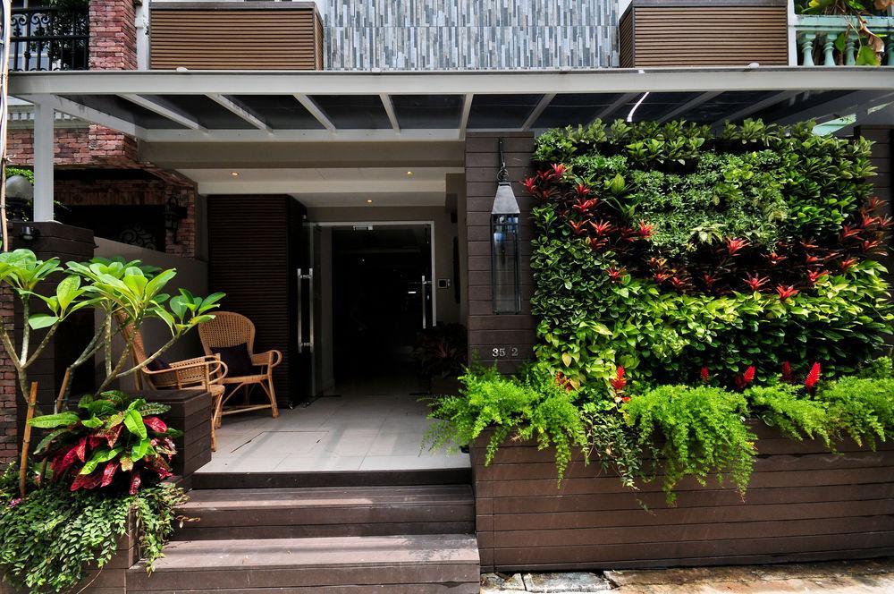 Check In Saladaeng (Adults Only) Otel Bangkok Dış mekan fotoğraf