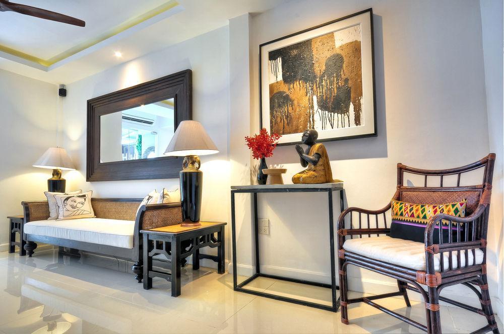 Check In Saladaeng (Adults Only) Otel Bangkok Dış mekan fotoğraf